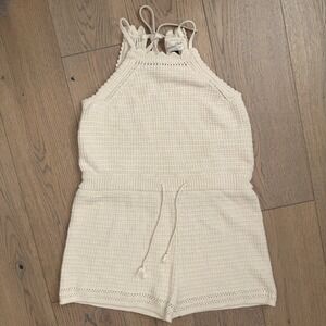 Women Cream Crochet  Lined Halter Romper Shorts Medium Tie Waist Beach Vacation